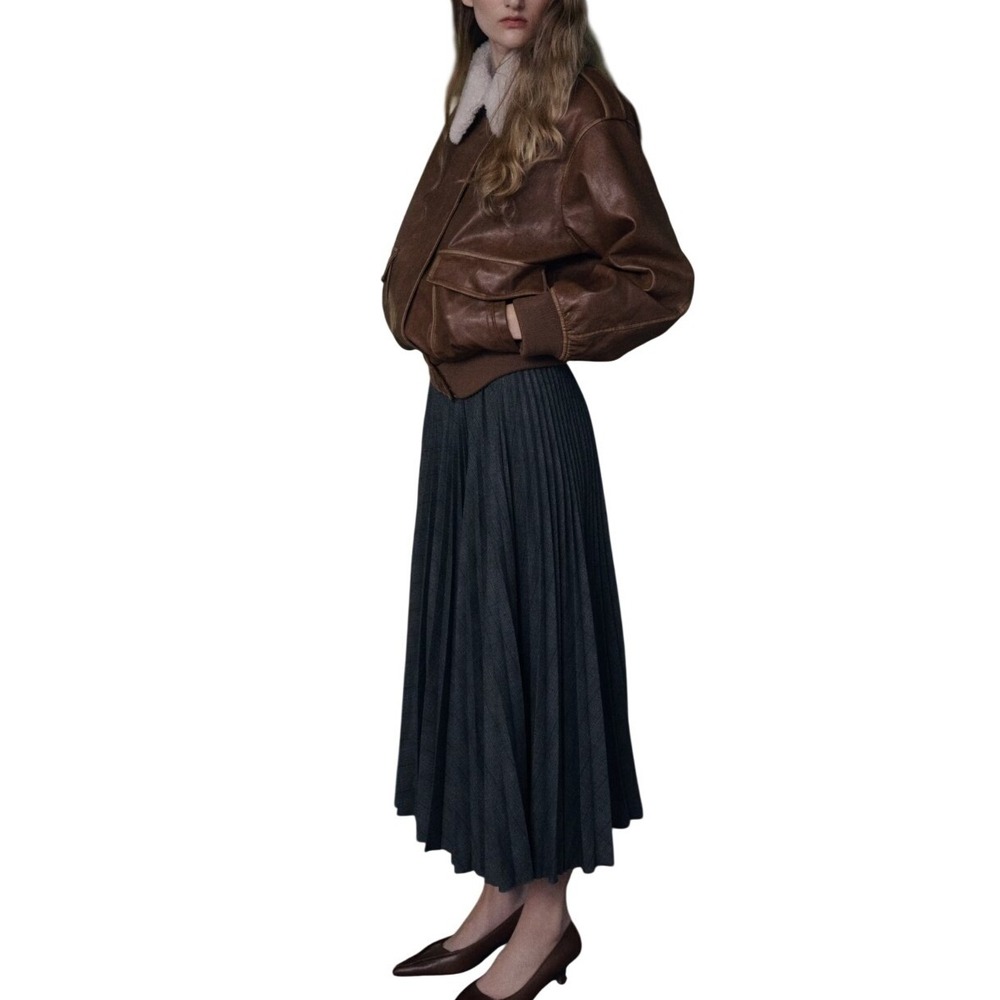 Beige Torpan Skirt Navy Blue Pleated  Midi Maxi Women's Size M NEW $59